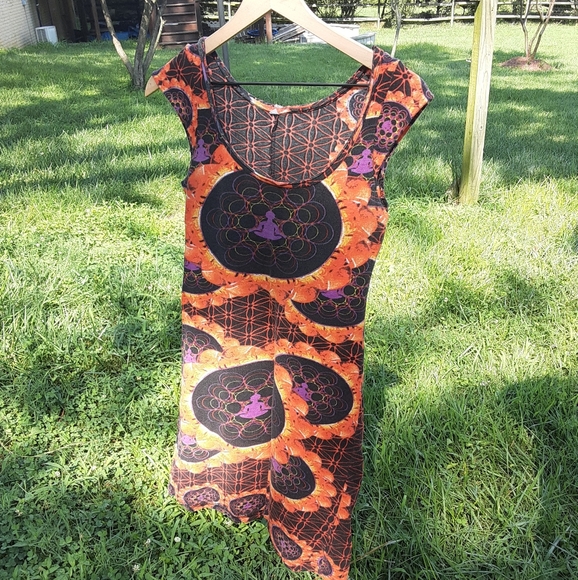 Fractal/Flower of Life Dress - Picture 3 of 3